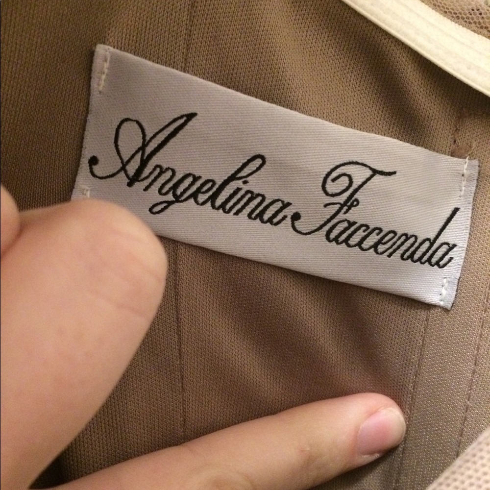Formal Dress - Picture 6 of 7